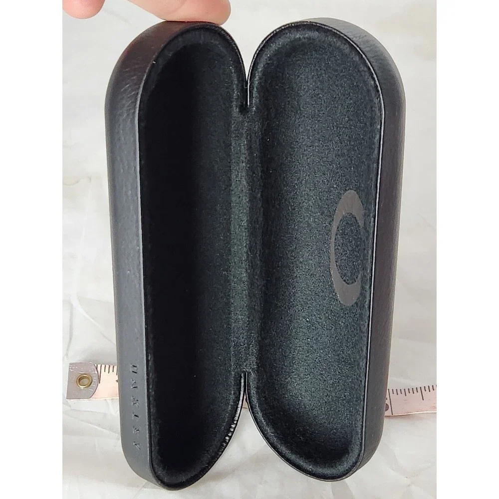 OAKLEY Eyeglass Sunglass Black Faux Leather Hard Clamshell Small CASE ONLY‎